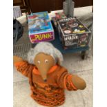 AN ASSORTMENT OF GAMES AND TOYS TO INCLUDE KERPLUNK, AN ACTION ROBOT INVADER AND A SOFT TOY WOMBLE