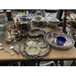 A QUANTITY OF SILVER PLATED ITEMS TO INCLUDE, GOBLETS, CANDLEABRA, PLATES, POTS, ETC