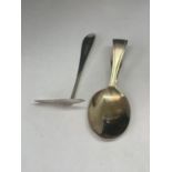 A HALLMARKED BIRMINGHAM SILVER BABY SPOON SET GROSS WEIGHT 34.8 GRAMS