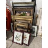 AN ASSORTMENT OF FRAMED PRINTS AND PICTURES