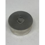 A HALLMARKED BIRMINGHAM SILVER PILL BOX GROSS WEIGHT 25.6 GRAMS