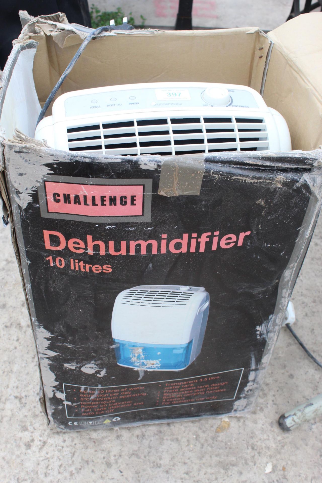 DEHUMIDIFIER + VAT