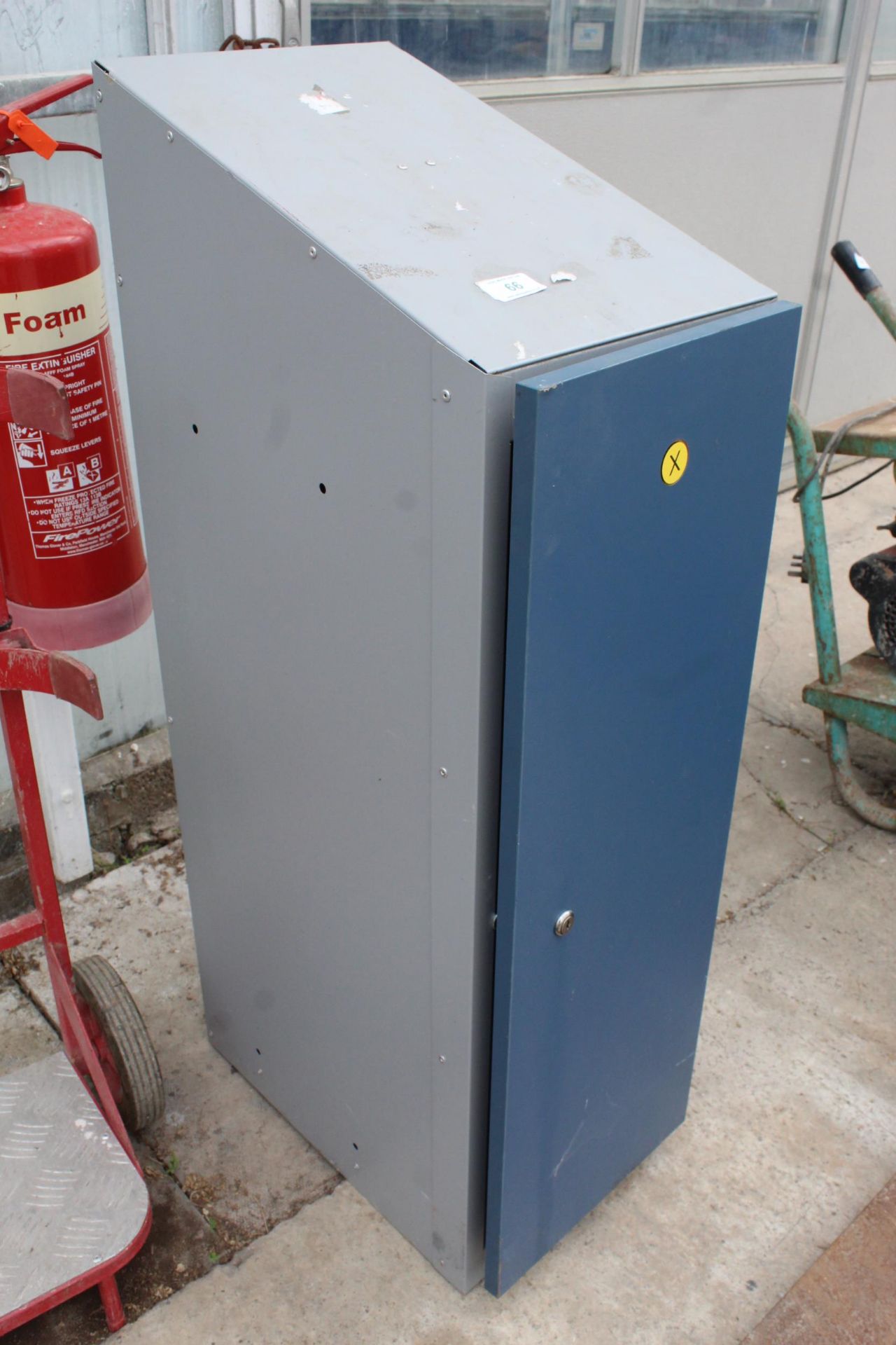 STEEL CABINET NO VAT