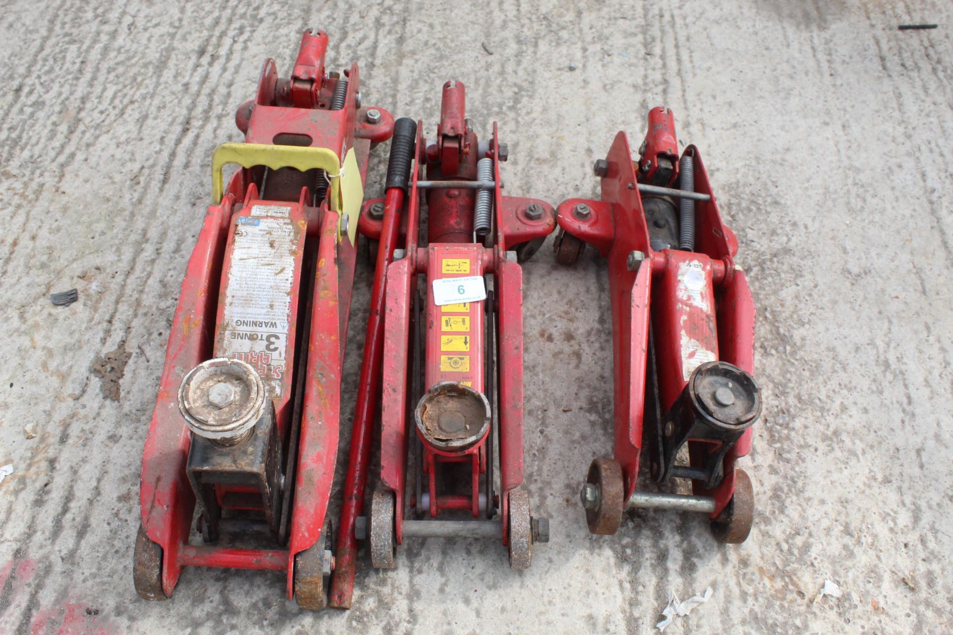 3 TROLLEY JACKS NO VAT