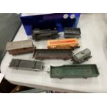 A QUANTITY OF ROLLING STOCK AND SHUNTER TO INCLUDE TRI-ANG AND HORNBY
