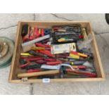 AN ASSORTMENT OF TOOLS TO INCLUDE DRILL BITS, HAMMERS AND SCREW DRIVERS ETC