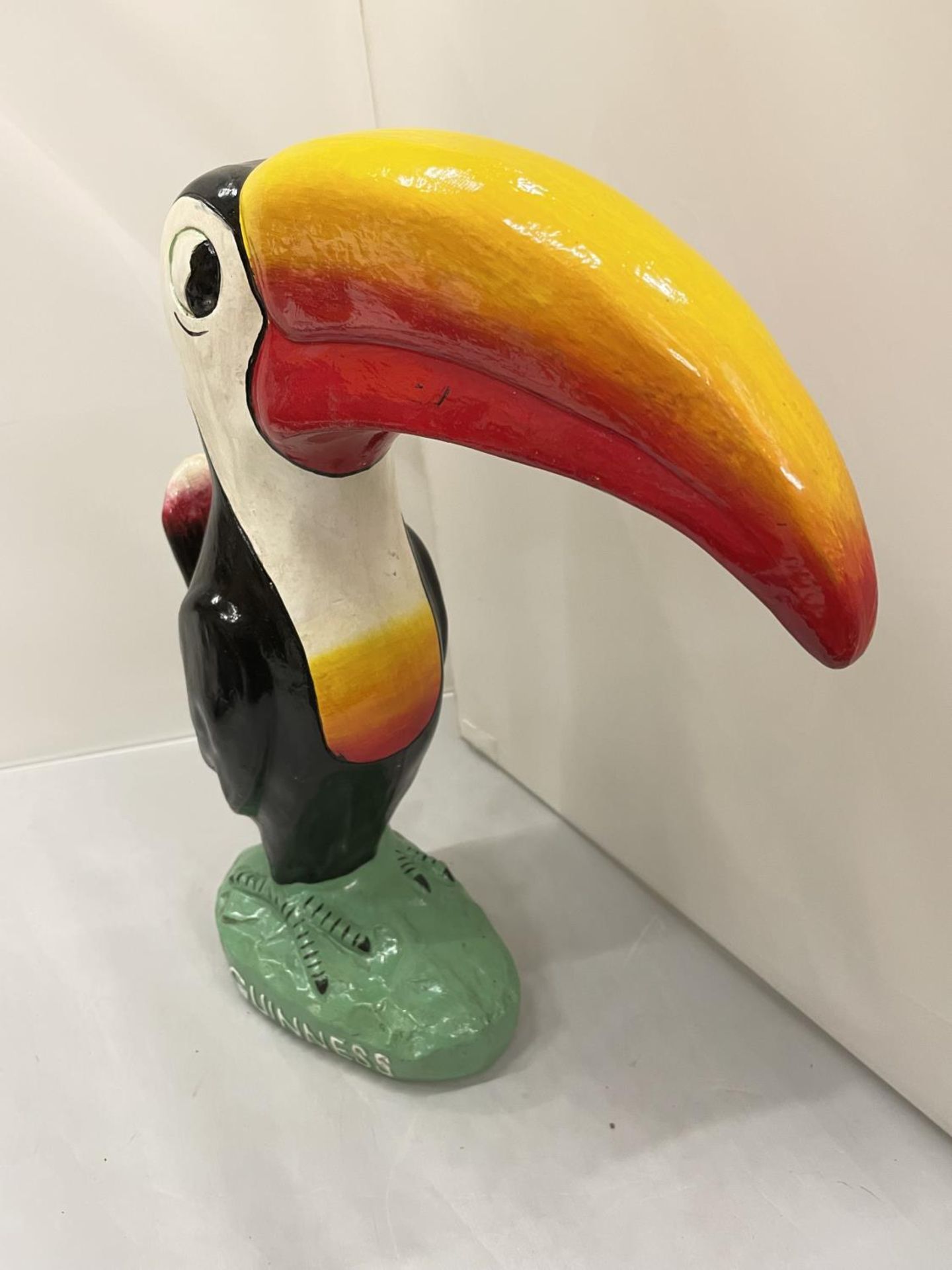 A LARGE MODEL OF A GUINESS TOUCAN HEIGHT 40CM - Image 2 of 3