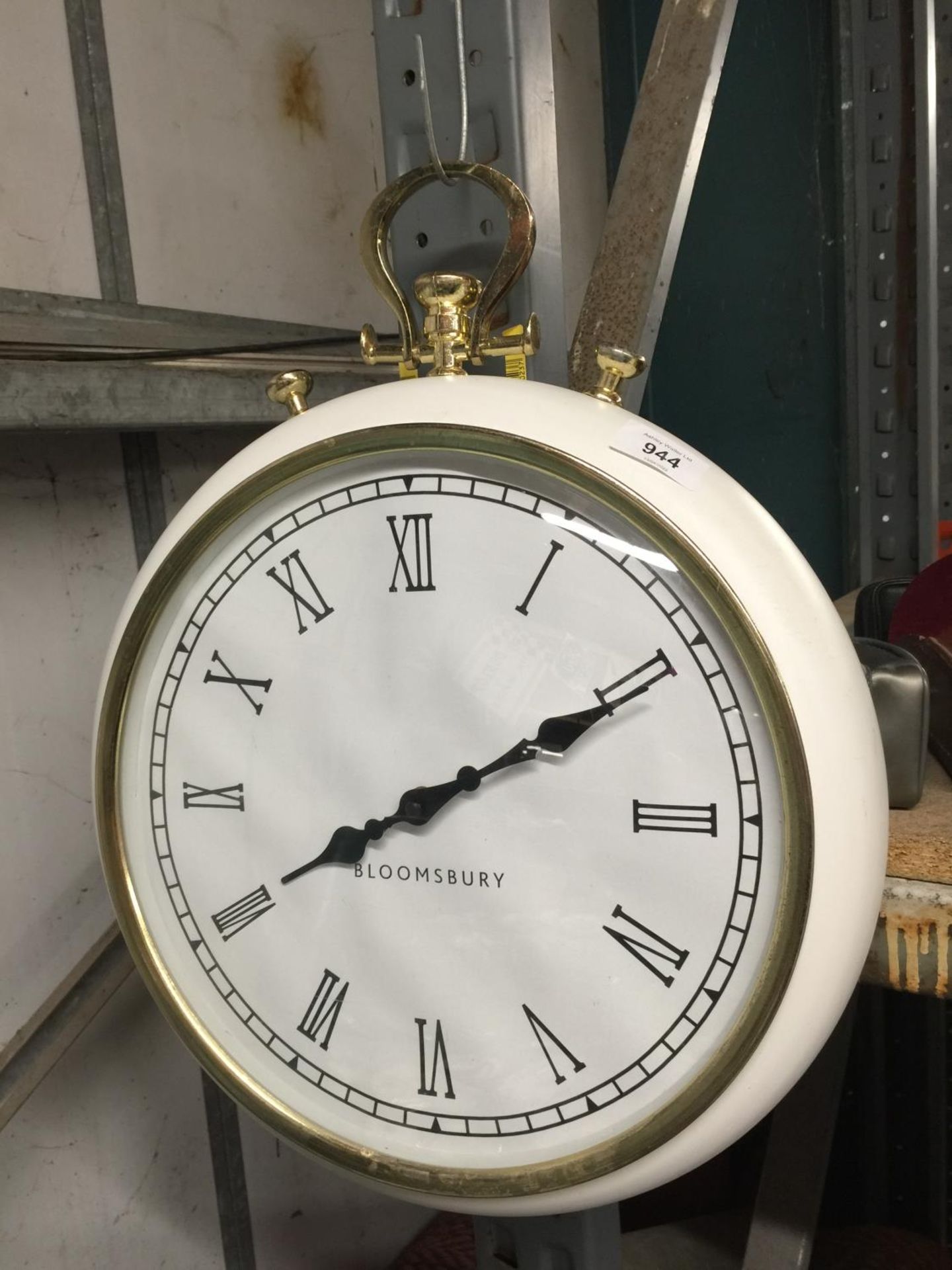 A LARGE 'BLOOMSBURY' JEWELLERY SHOP ADVERTISING POCKET WATCH CLOCK