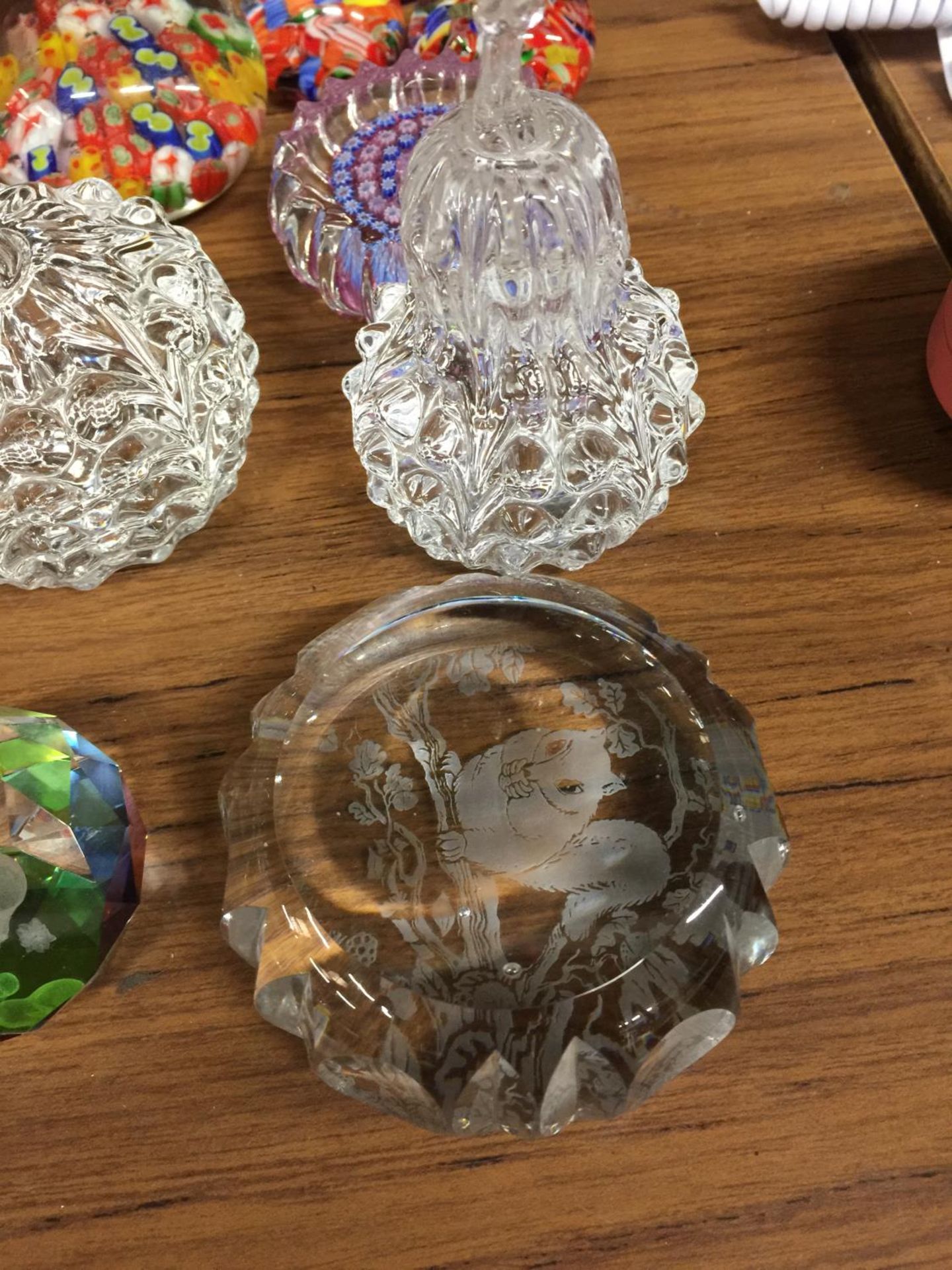 A QUANTITY OF GLASS PAPERWEIGHTS INCLUDING MILLEFIORI STYLE, FRUIT SHAPES, ETC - Image 3 of 3