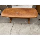 A RETRO TEAK COFFEE TABLE, 42X18"