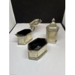 A HALLMARKED W &H BIRMINGHAM SILVER CRUET SET TO INCLUDE A HANDLED MUSTARD POT WITH SPOON AND BLUE