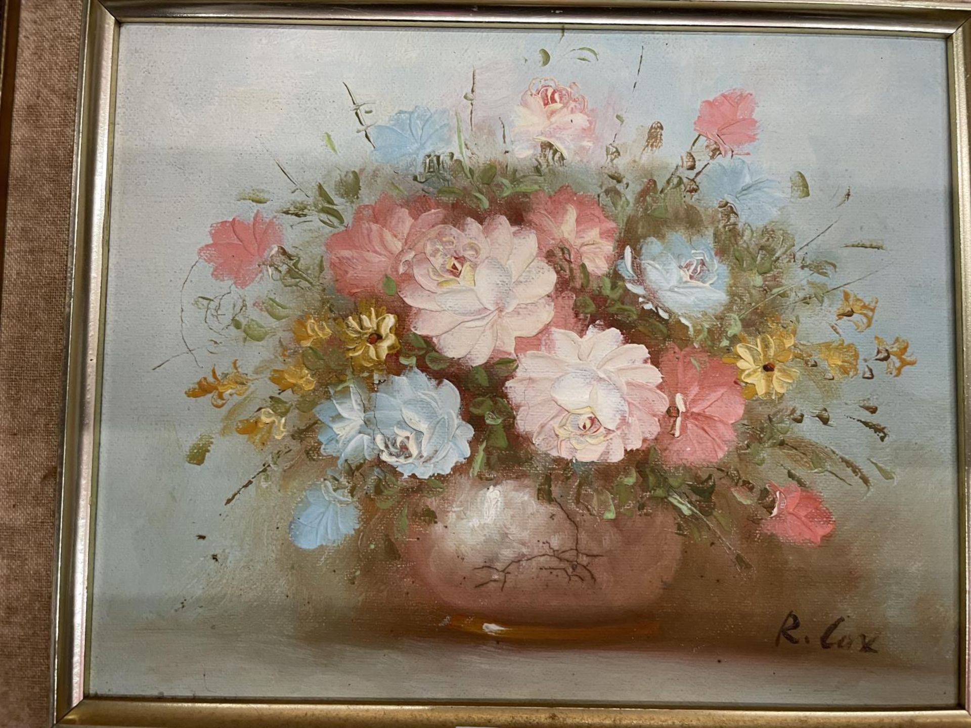 ROBERT COX (1934-2001 U.S.A.), FLOWERS IN A VASE, OIL ON CANVAS, SIGNED, 20X25CM, FRAMED - Image 2 of 2