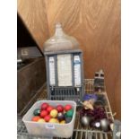 AN ASSORTMENT OF VINTAGE ITEMS TO INCLUDE A GLASS CARBOUY, POOL BALLS AND CAST WEIGHTS ETC