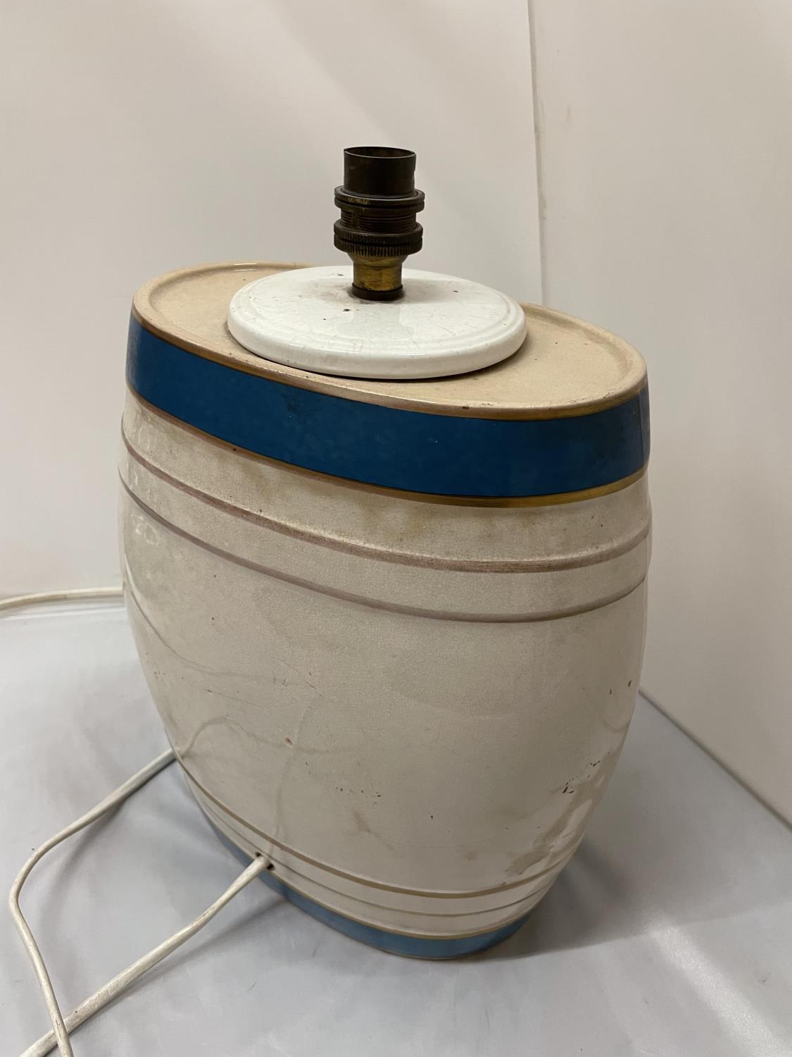 A LARGE PORT BARREL WITH A TAP COVERTED TO A LAMP - Image 3 of 3