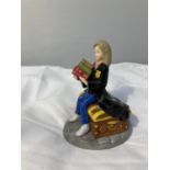 A ROYAL DOULTON HARRY POTTER FIGURE 'HERMIONE STUDIES FOR POTIONS CLASS' HPFIG3