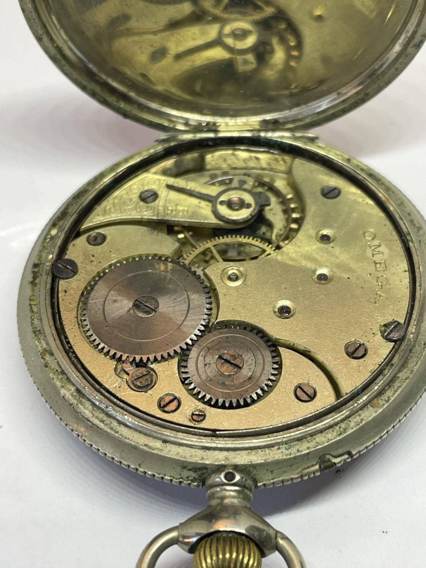 AN OMEGA POCKET WATCH SEEN WORKING BUT NO WARRANTY - Image 4 of 4