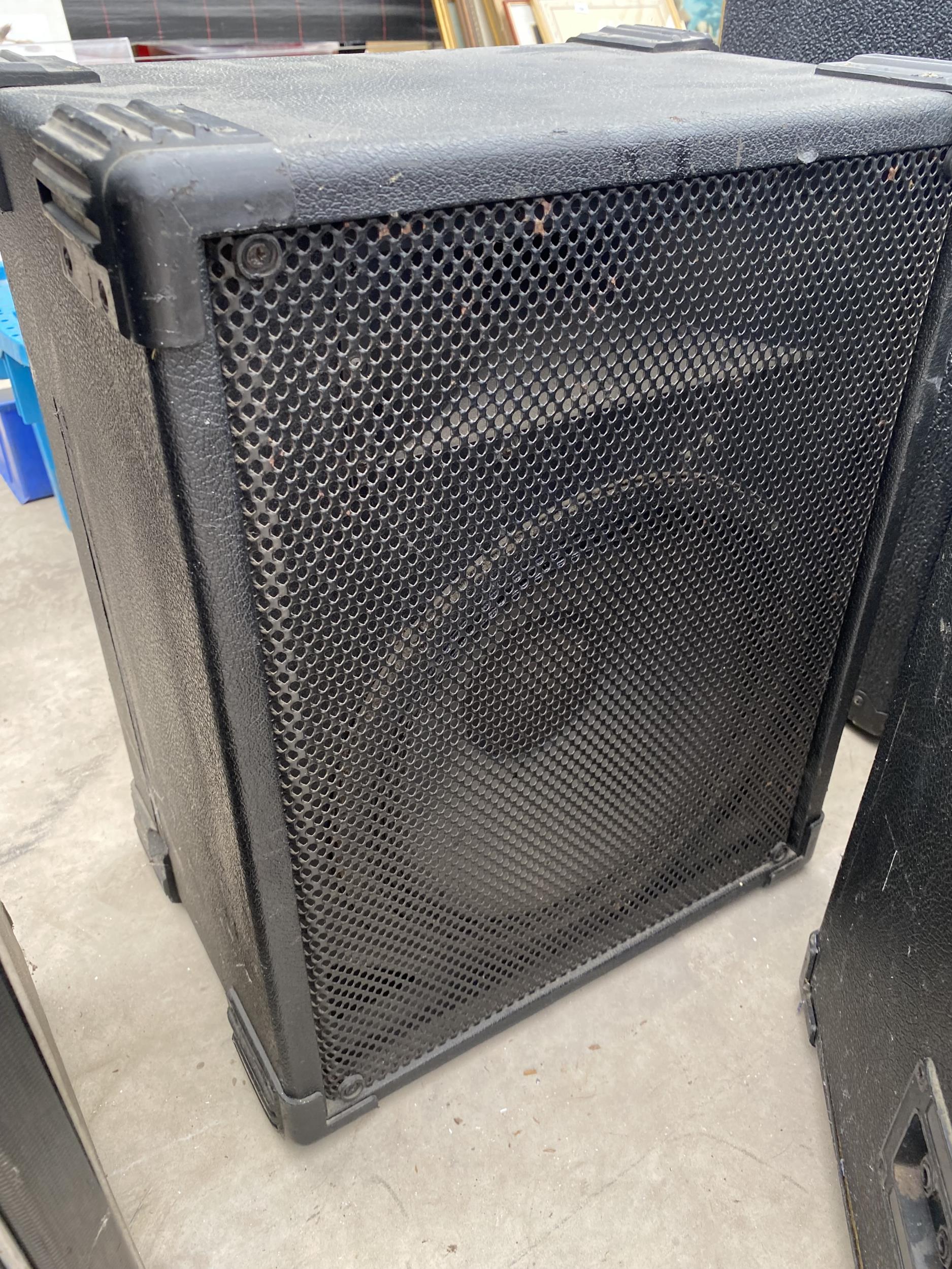 A PAIR OF LARGE SPEAKERS - Image 3 of 4