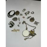 A QUANTITY OF ITEMS OF PENDANTS TO INCLUDE SILVER, PLATED ETC