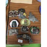 A QUANTITY OF BELT BUCKLES TO INCLUDE VALHALLA, THE EXECUTIONER, SKULLS, ETC