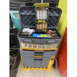A PLASTIC TOWER TOOL BOX WITH AN ASSORTMENT OF TOOLS TO INCLUDE WOOD CHISELS, DRILLS AND SCREWS ETC