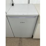 A WHITE BOSCH UNDERCOUNTER FRIDGE