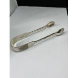 A PAIR OF HALLMARKED LONDON SUGAR TONGS GROSS WEIGHT 54 GRAMS