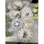 A QUANTITY OF CABINET PLATES, BOWLS, ETC