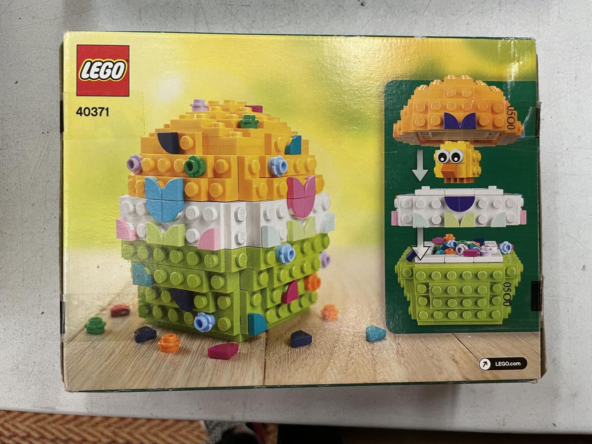 A LIMITED EDITION BOXED SET OF LEGO NUMBER 40371 - Image 2 of 2