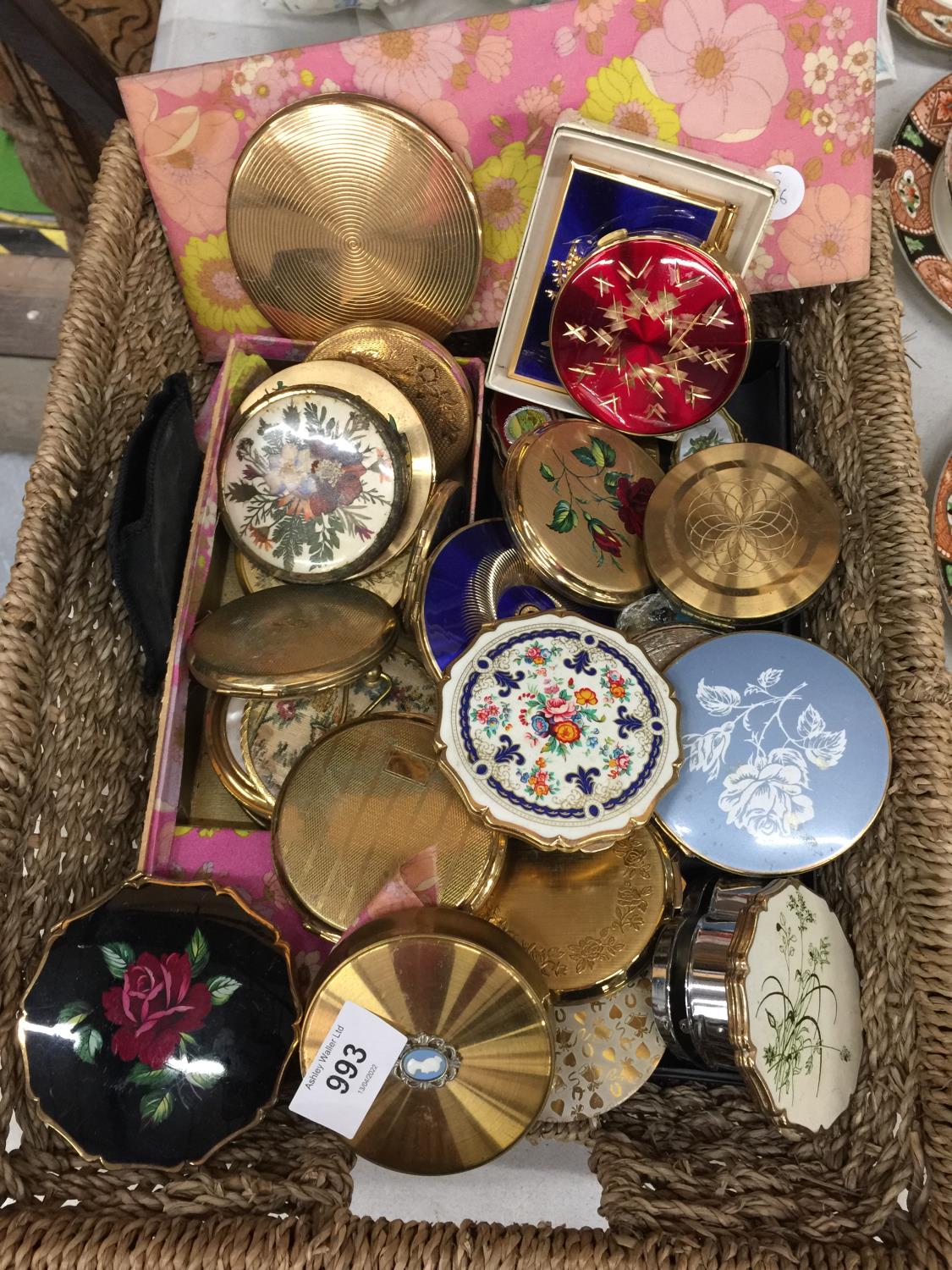 A COLLECTION OF COMPACTS INCLUDING MAINLY STRATTON