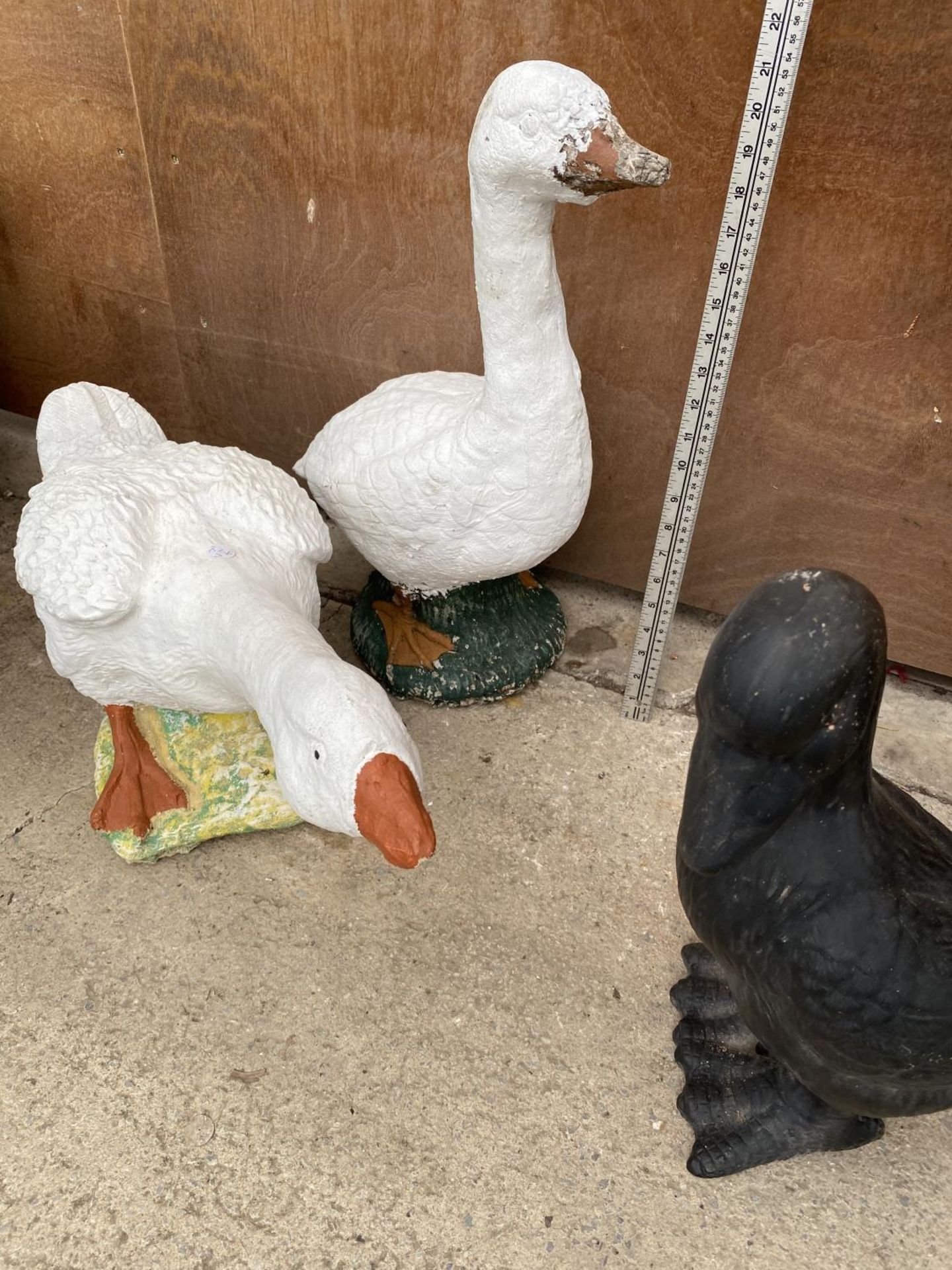 A PAIR OF RECONSTITUTED STONE GEESE AND A POT DUCK - Image 2 of 6