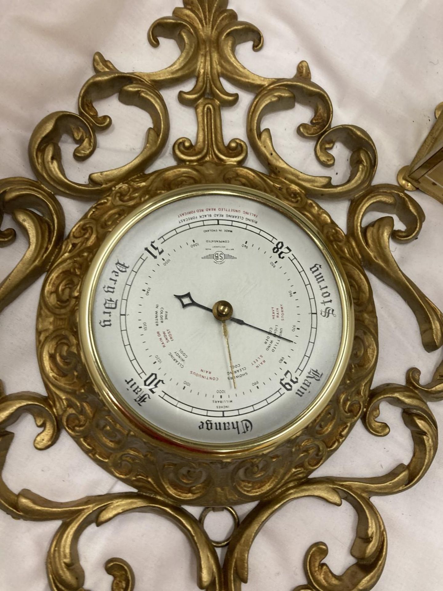 A GILT FRAMED BAROMETER AND A SCHILLER CARRIAGE CLOCK - Image 3 of 7