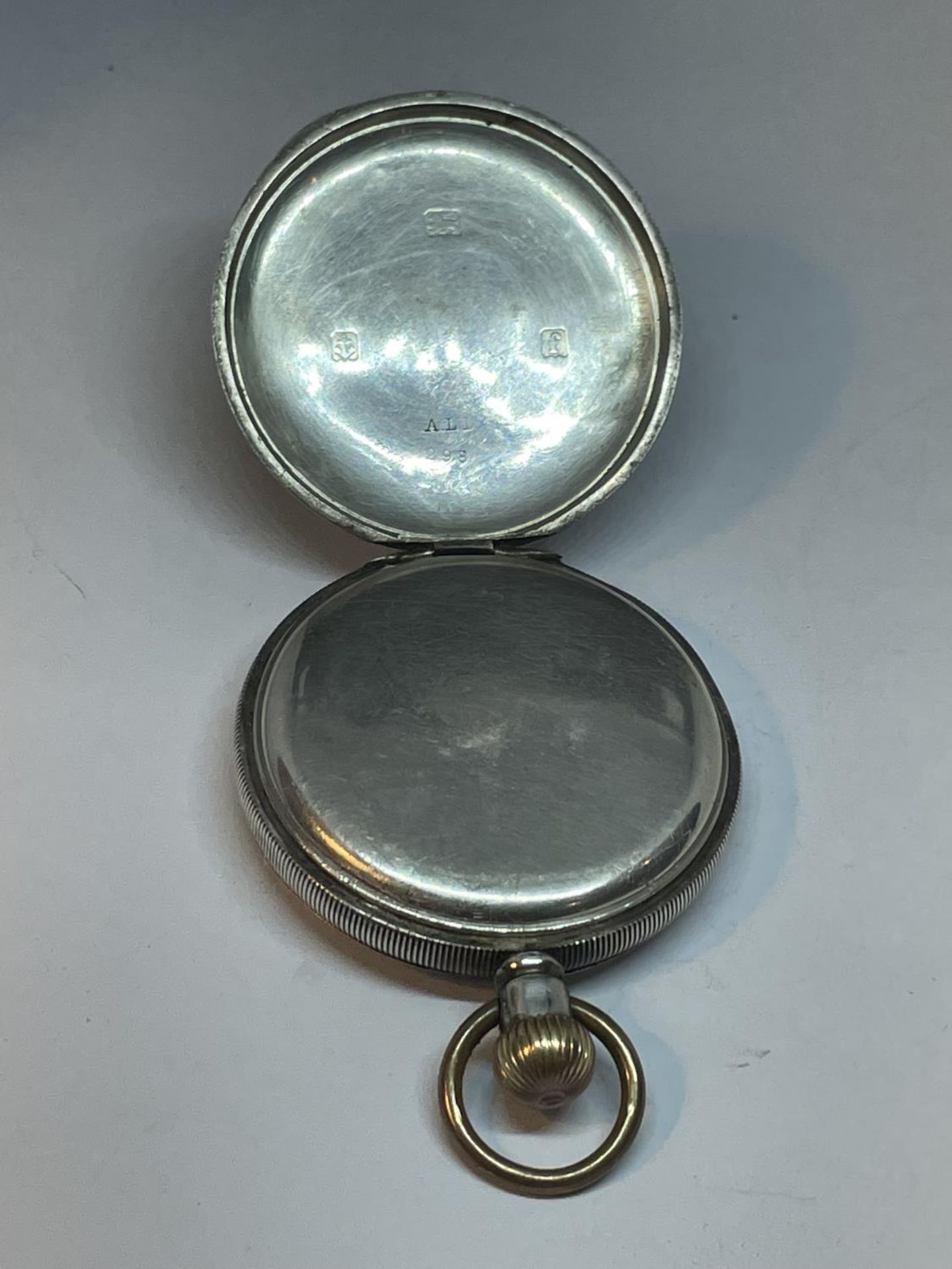 A WALTHAM HALF HUNTER HALLMARKED BIRMINGHAM SILVER POCKET WATCH - Image 3 of 4