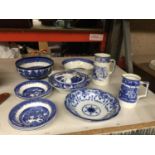 A QUANTITY OF BLUE AND WHITE POTTERY TO INCLUDE GEORGE JONES & SONS, DOULTON WILLOW PATTERN BOWL,