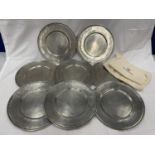 EIGHT MARKED COSI TABELLINI 32CM PEWTER CHARGERS WITH CLOTH AND STORAGE BAG