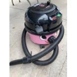 A HETTY NUMATIC VACUUM CLEANER