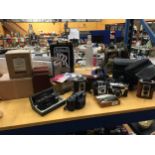 A COLLECTION OF VINTAGE CAMERAS INCLUDING, KODAK BROWNIE REFLEX, BROWNIE TWIN 20, JOHNSON CONTACT