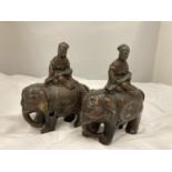 A PAIR OF VINTAGE METAL ASIAN ELEPHANTS WITH ASIAN LADIES ON TOP HEIGHT 16CM