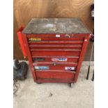 A SNAPON FOUR WHEELED WORKSHOP TOOL CHEST WITH A LARGE ASSORTMENT OF SOCKETS, SPANNERS AND CLAMPS