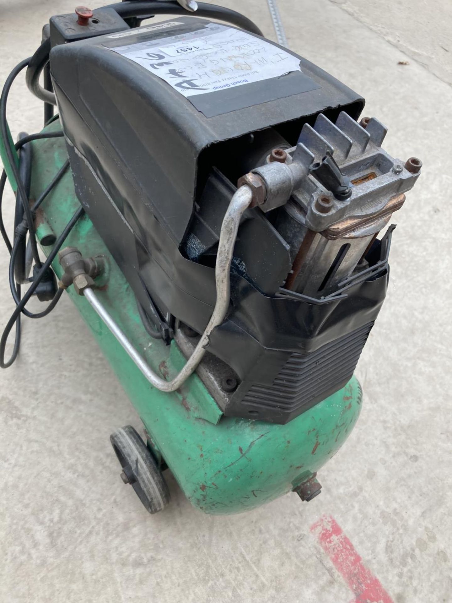 AN AIRMATE HURRICANE 24525 COMPRESSOR - Image 6 of 6