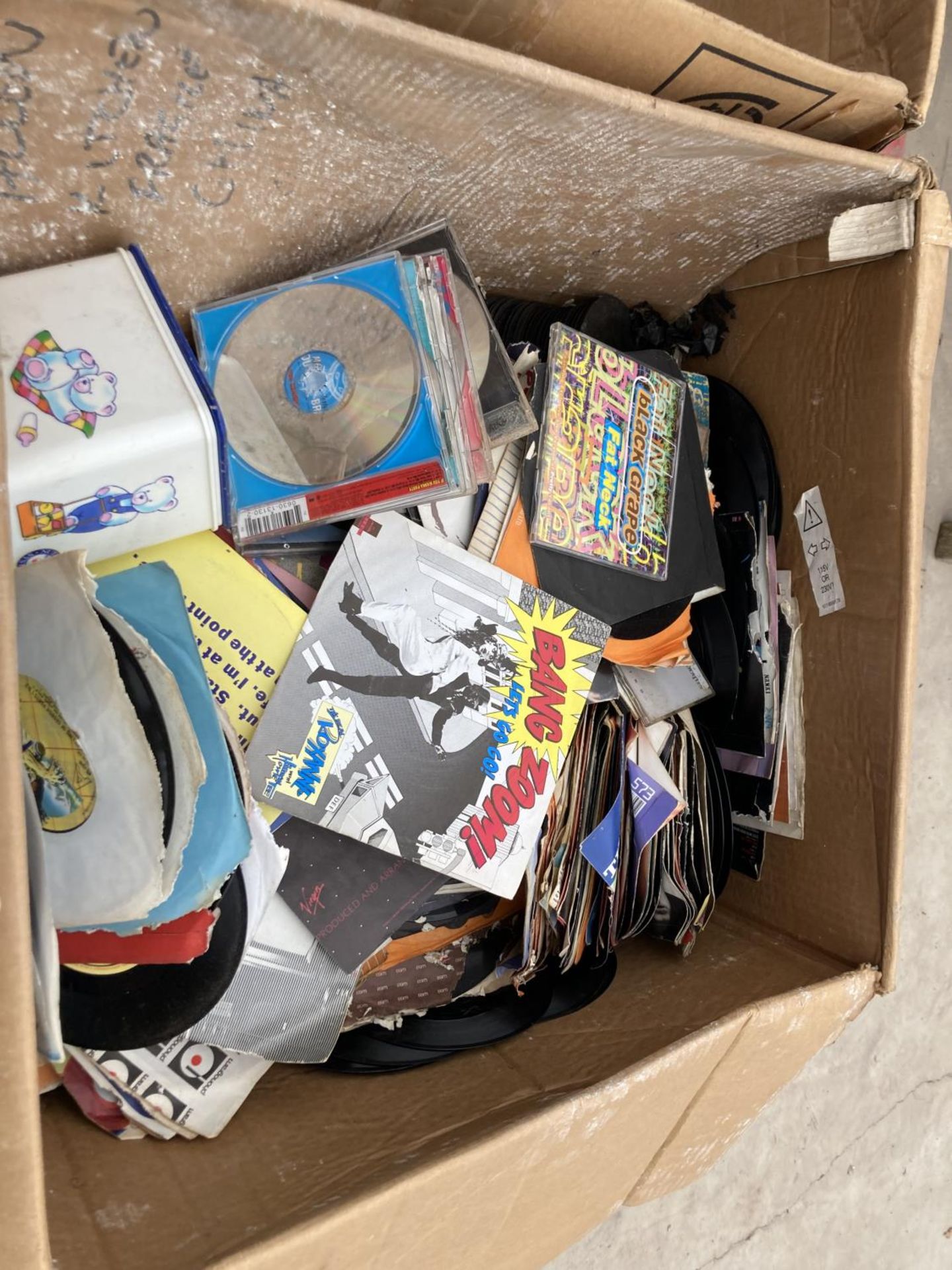 A BOX OF SINGLE RECORDS