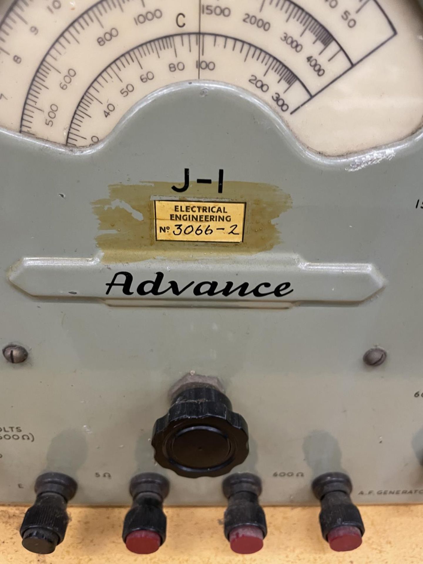 A VINTAGE J-IA ADVANCE SIGNAL GENERATOR MADE BY ADVANCE ELECTRONICS LTD - Image 3 of 3