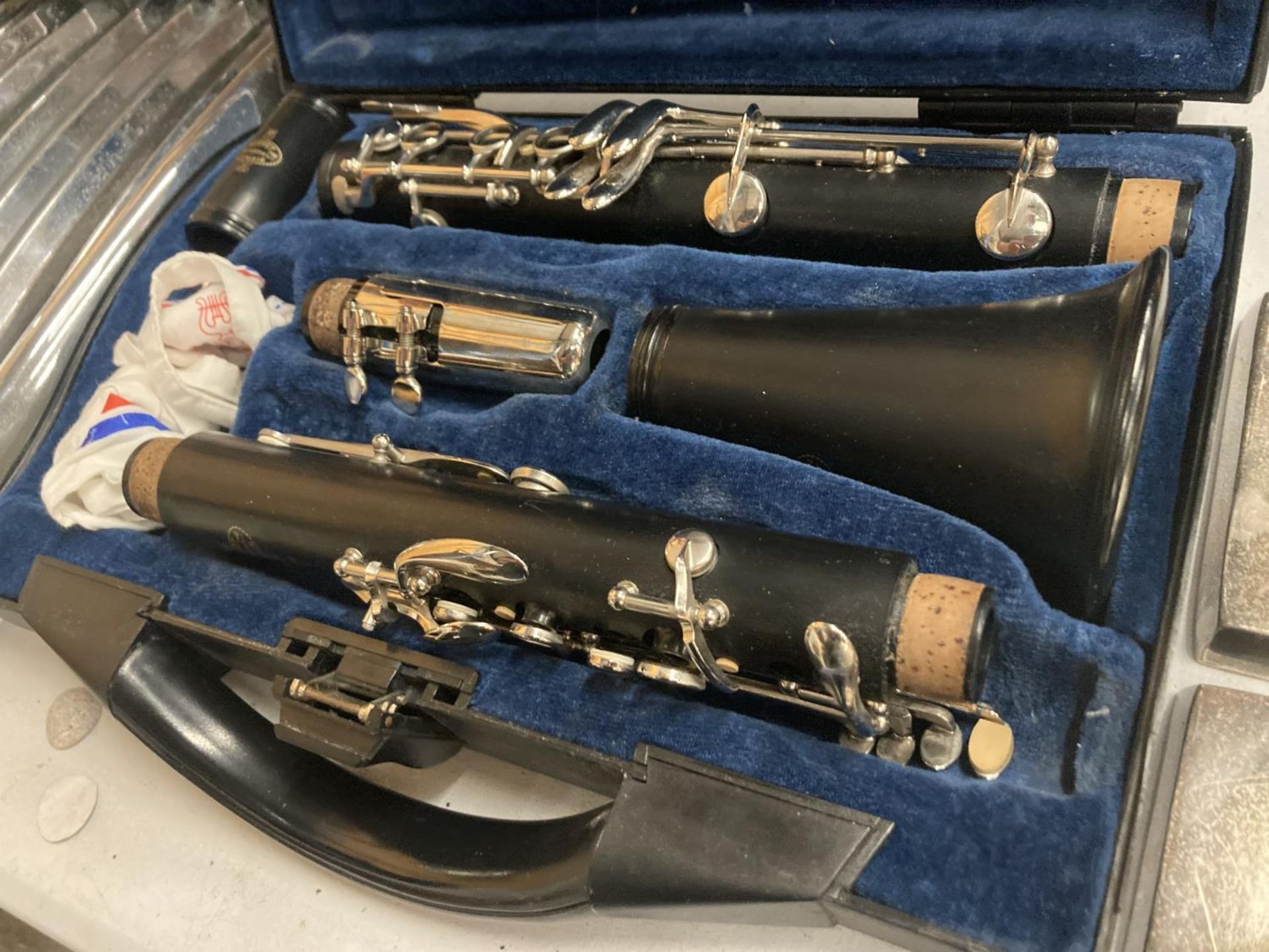 A BUFFET CRAMPON & CO. PARIS CASED CLARINET - Image 5 of 6