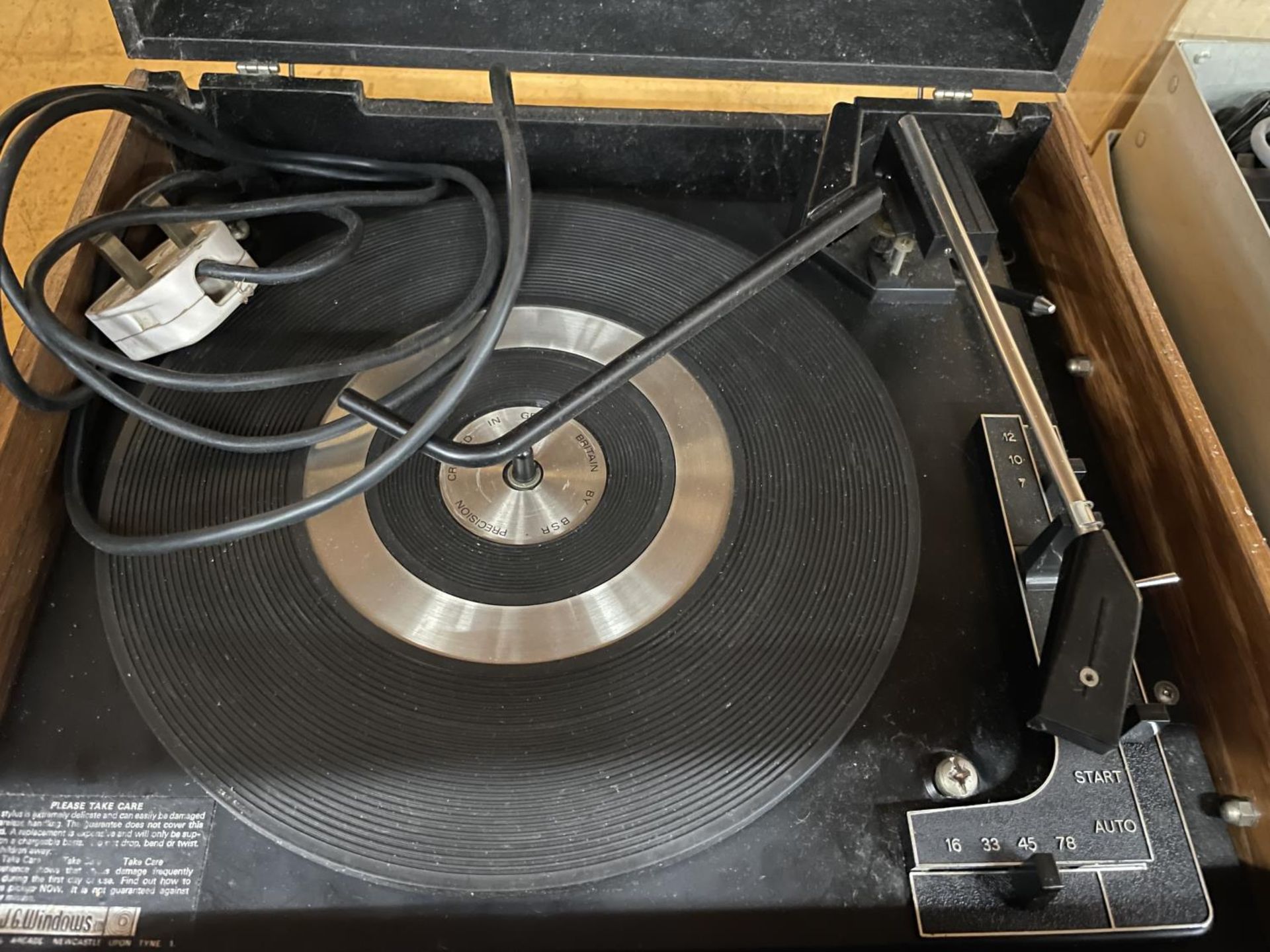 A VINTAGE ITT TWIN SPEAKER TURNTABLE MODEL NO. KP 1080 - Image 3 of 5