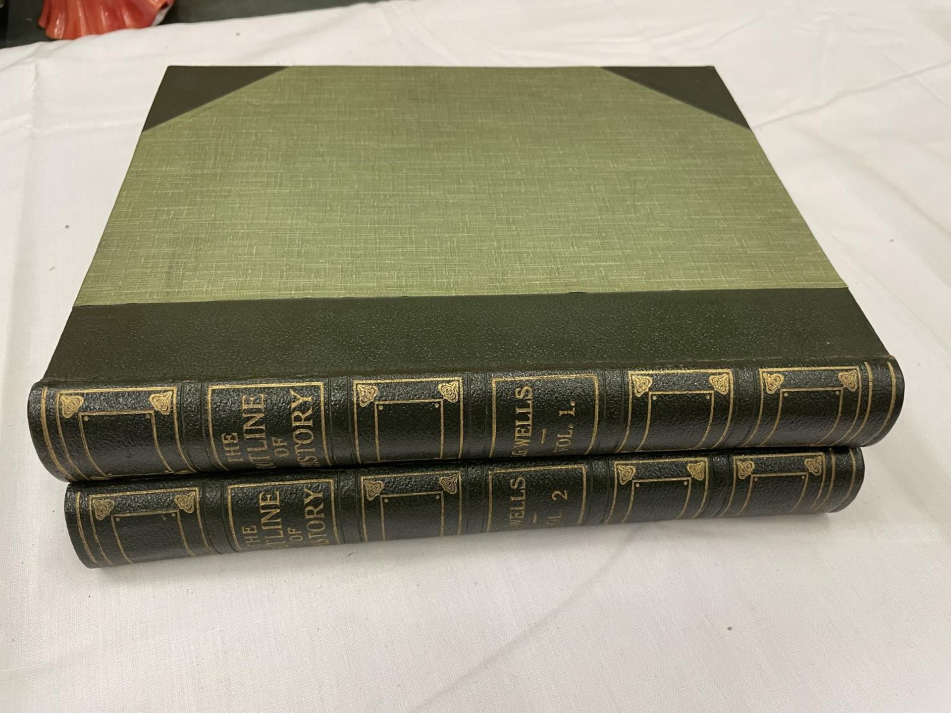 FIRST EDITION THE OUTLINE OF HISTORY VOL 1 AND 2 BY H G WELLS