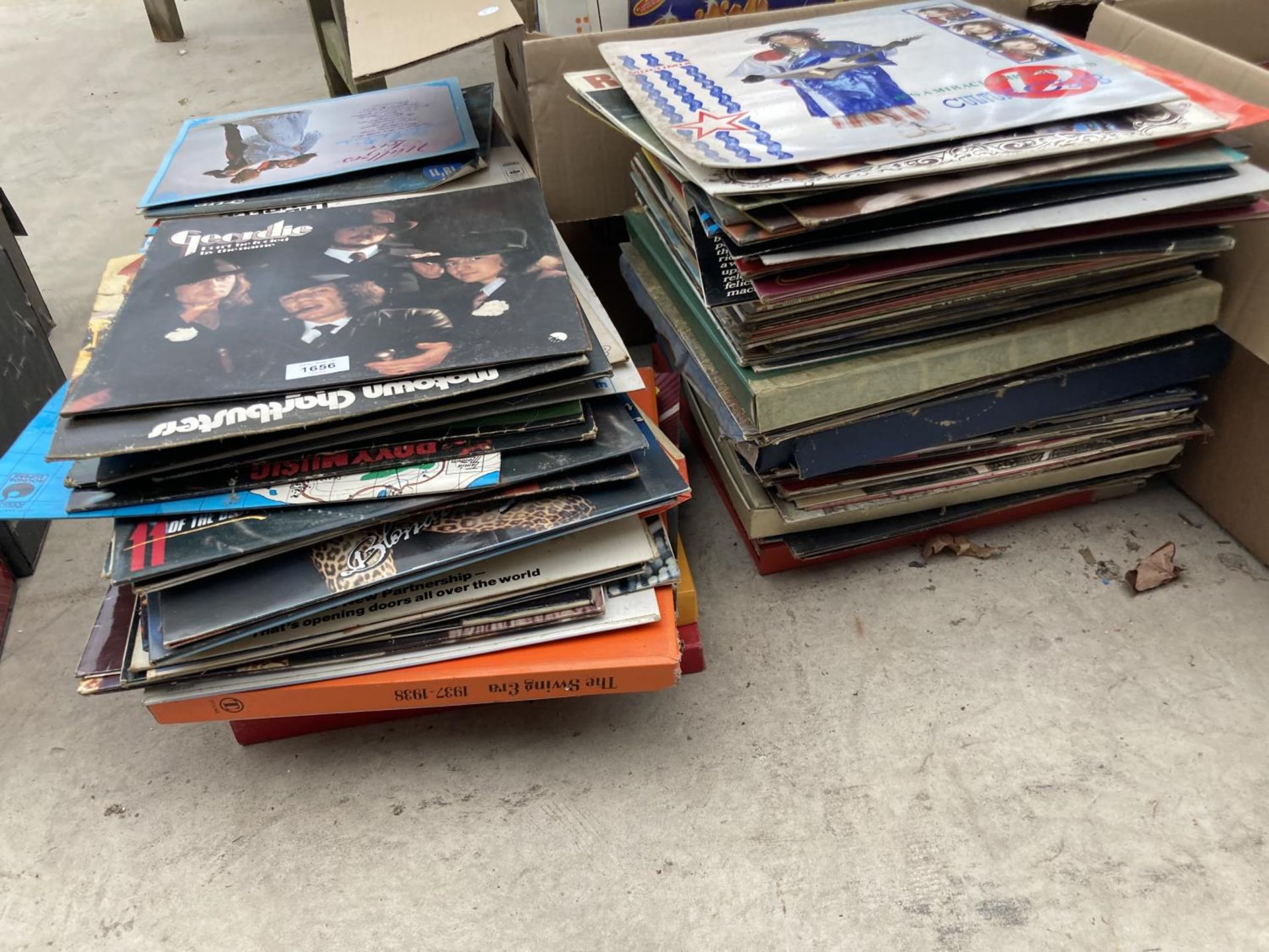 A LARGE QUANTITY OF LPS - Image 2 of 2