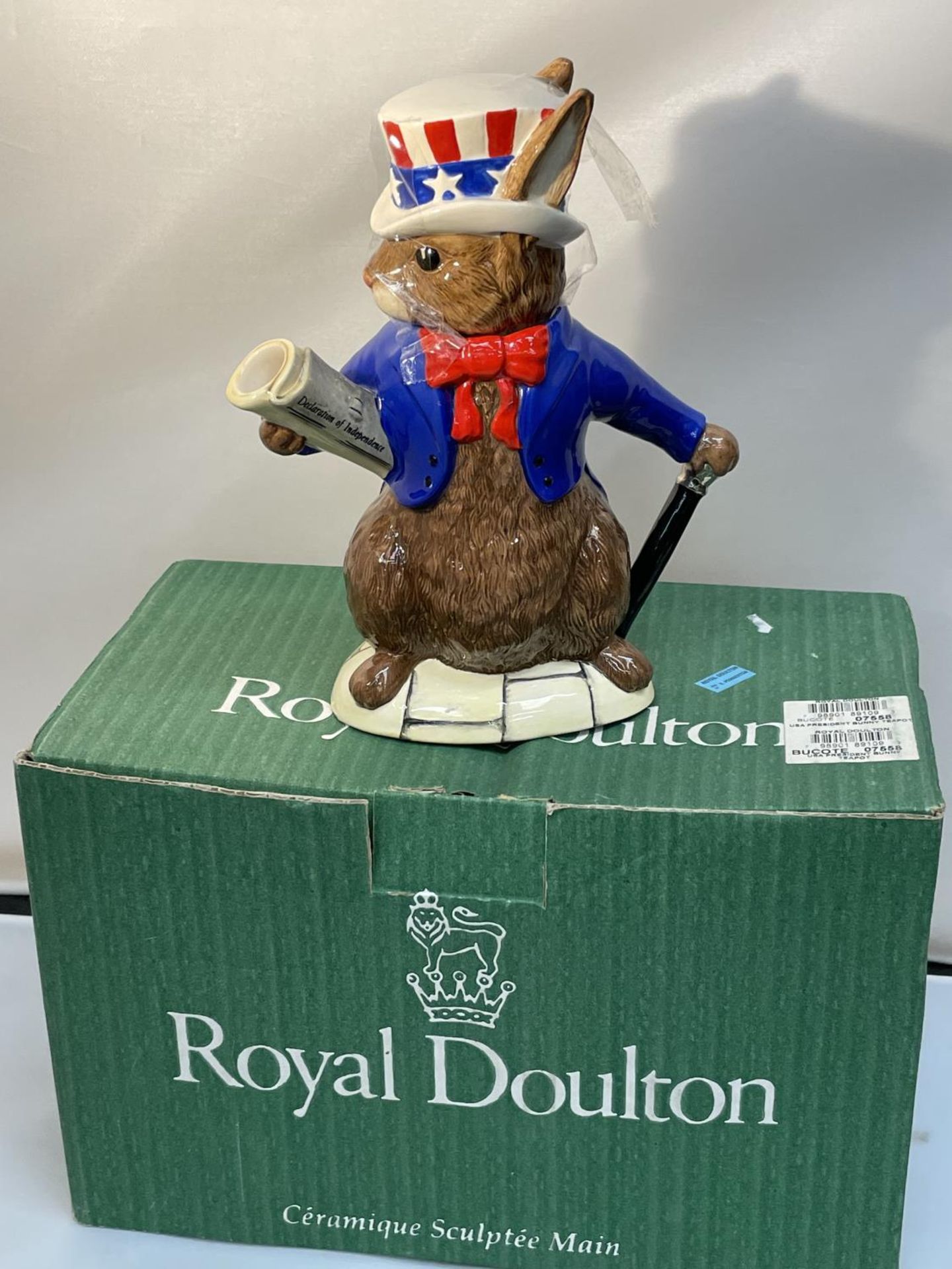 A BOXED ROYAL DOULTON BUNNYKINS USA PRESIDENT TEAPOT - Image 9 of 10