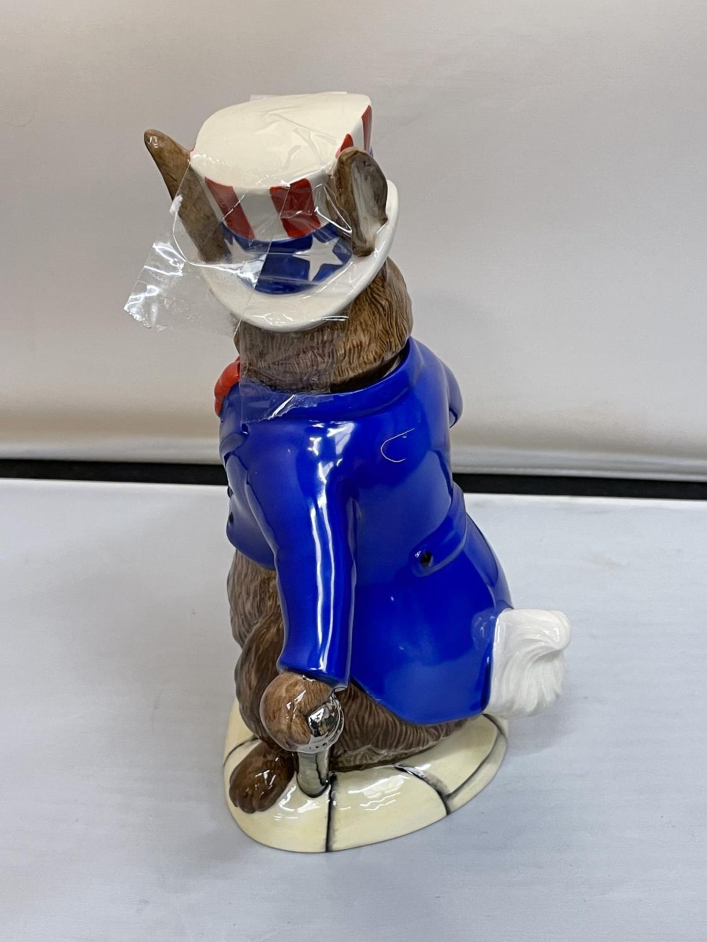 A BOXED ROYAL DOULTON BUNNYKINS USA PRESIDENT TEAPOT - Image 4 of 10