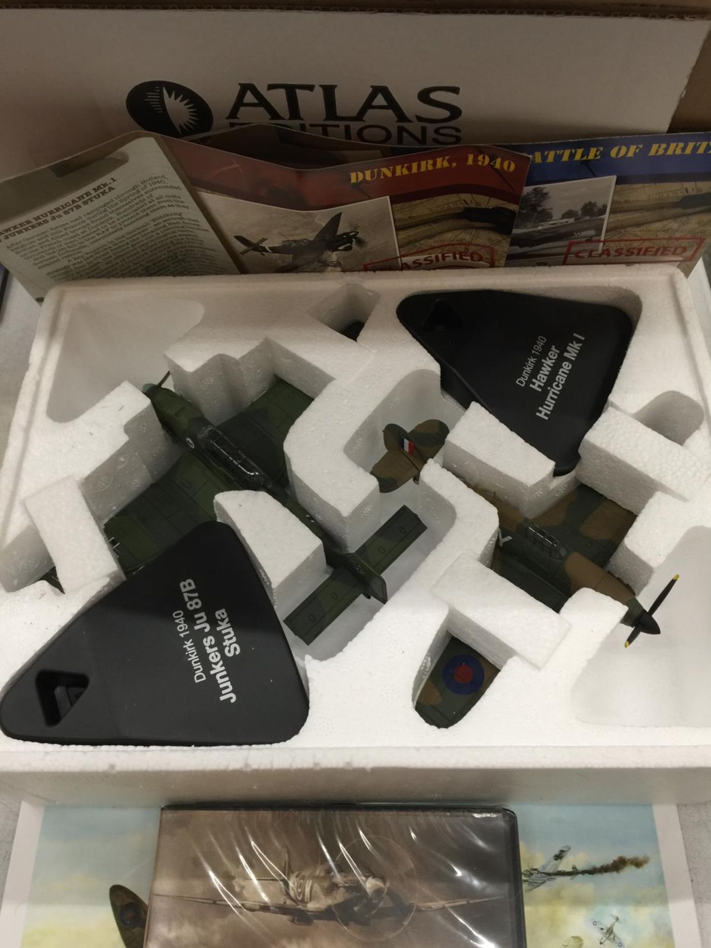 A COLLECTION OF ATLAS EDITION WWII FIGHTER PLANE MODELS TO INCLUDE MESSERSCHMITT BF 109E-4, - Image 3 of 5