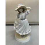A LIMITED EDITION OF 9500 ROYAL WORCESTER FIGURINE GRANDMA'S BONNET WITH A CERTIFICATE OF