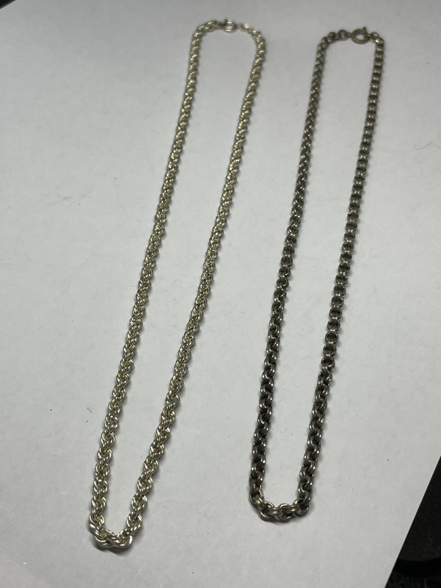 TWO MARKED SILVER NECKLACES ONE ROPE AND ONE BELCHER - Image 2 of 8